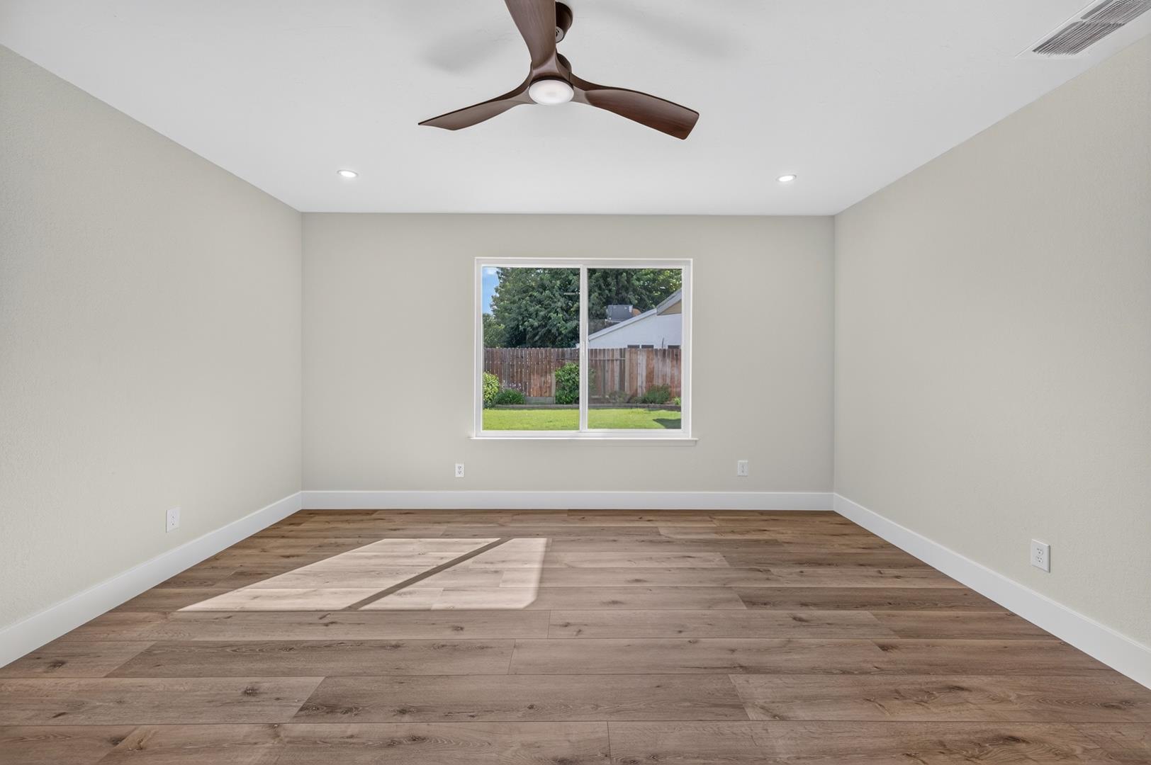 3208 E Palo Alto Ave, photo 57
