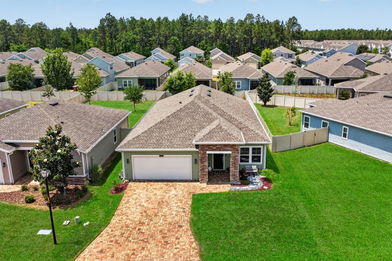Photo 5 of 10218 Powell Creek Ct, Jacksonville, FL 32222, photographed by Megapixeler