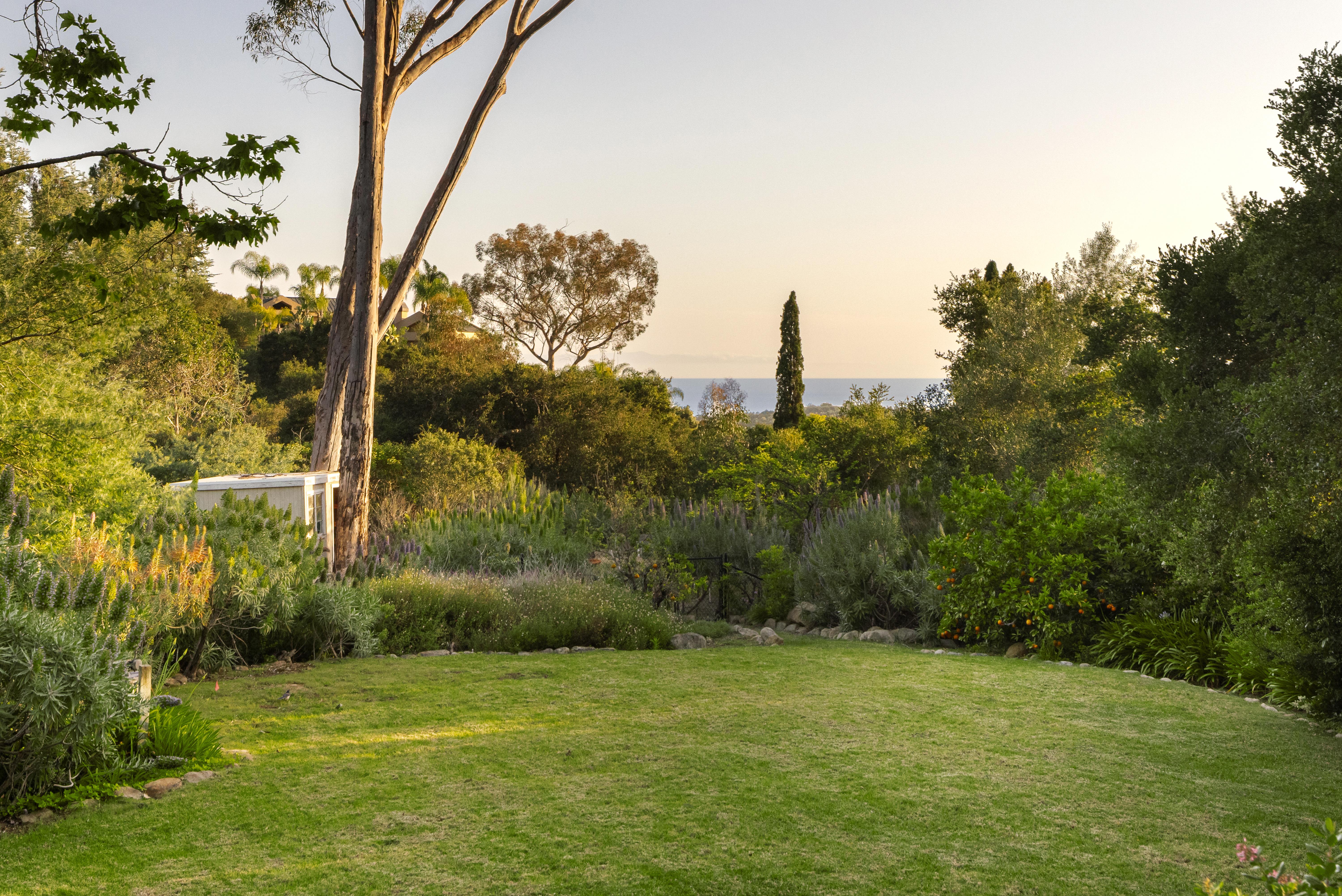 Twilight photography of luxury property at 2915 Hidden Valley Ln, Santa Barbara — deep blue dusk settles over the residence as interior warmth glows through the windows in this virtual tour photography series by VirTour Media, serving Carpinteria, Summerland, and the Carpinteria bluffs corridor. Our team captured still photography, aerial drone photography, and twilight photography from late afternoon through twilight.