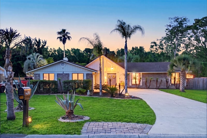 Photo 3 of 2556 Bottomridge Dr, Orange Park, FL 32065, photographed by Megapixeler