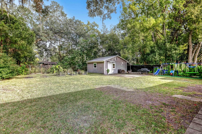 Photo 22 of 2867 Stonemont St, Jacksonville, FL 32207, photographed by Megapixeler