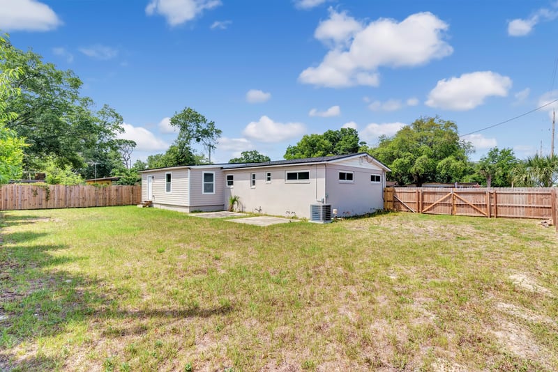 Photo 50 of 2751 Lansdowne Dr, Jacksonville, FL 32211, photographed by Megapixeler