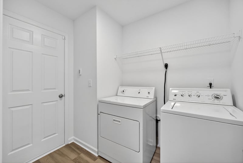 Photo 33 of 7551 Mishkie Dr, Jacksonville, FL 32244, photographed by Megapixeler