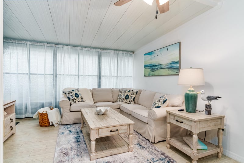 Family Room at 695 A1A N unit 38, Ponte Vedra Beach, FL 32082