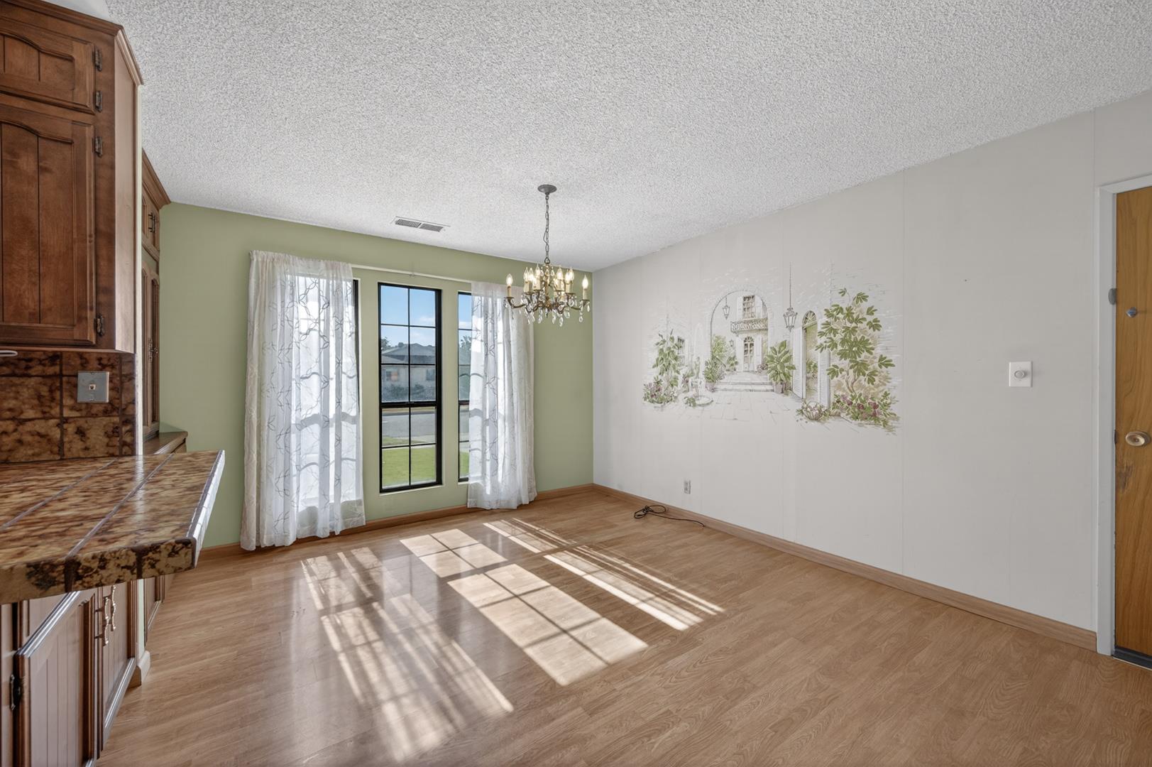 5719 N Sherman Ave, photo 34