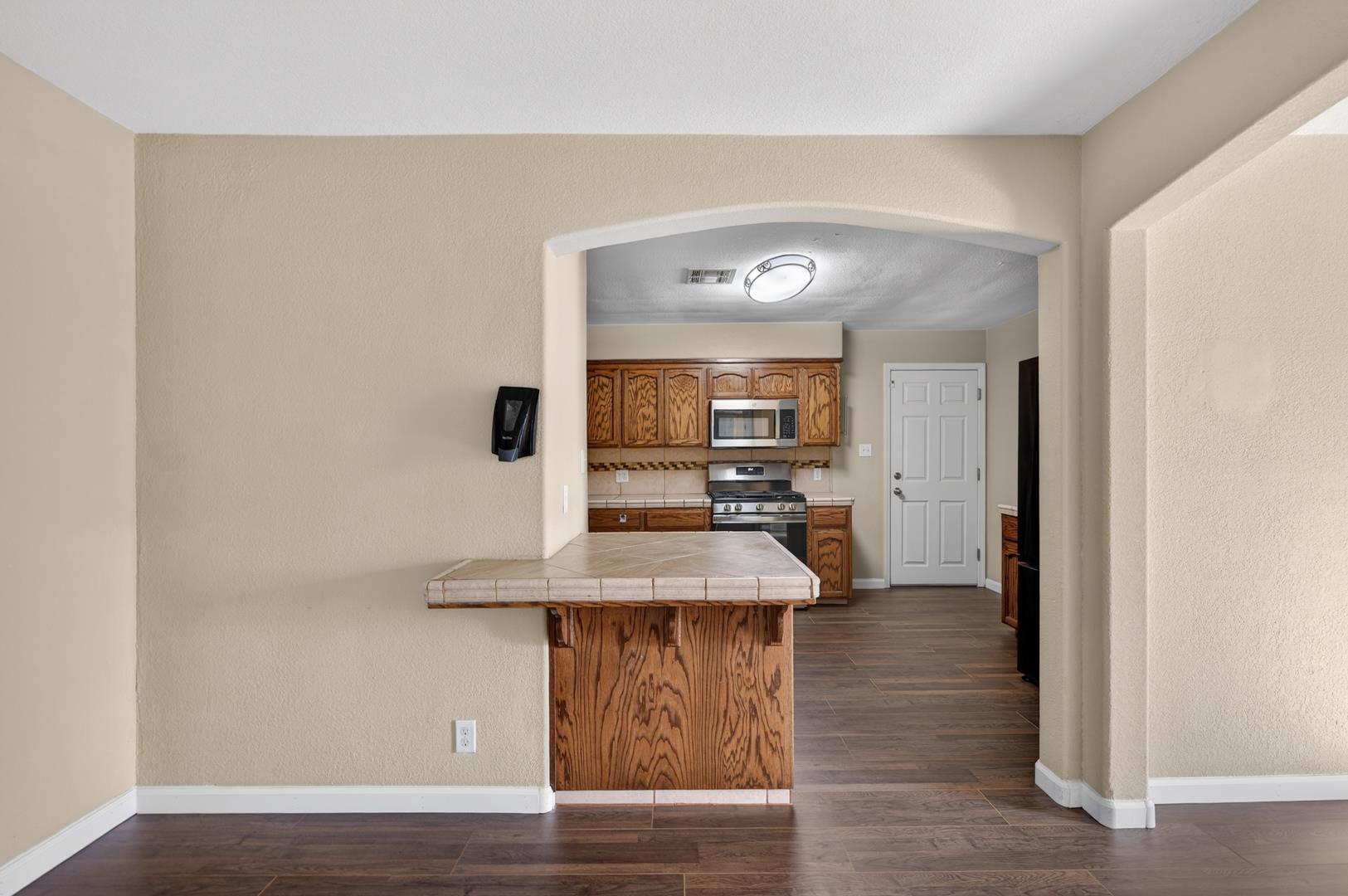 1524 W Fountain Way, photo 23