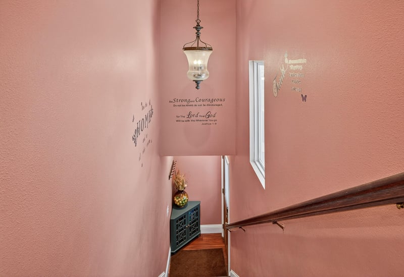 Photo 5 of 238 W 11th St, Jacksonville, FL 32206, photographed by Megapixeler