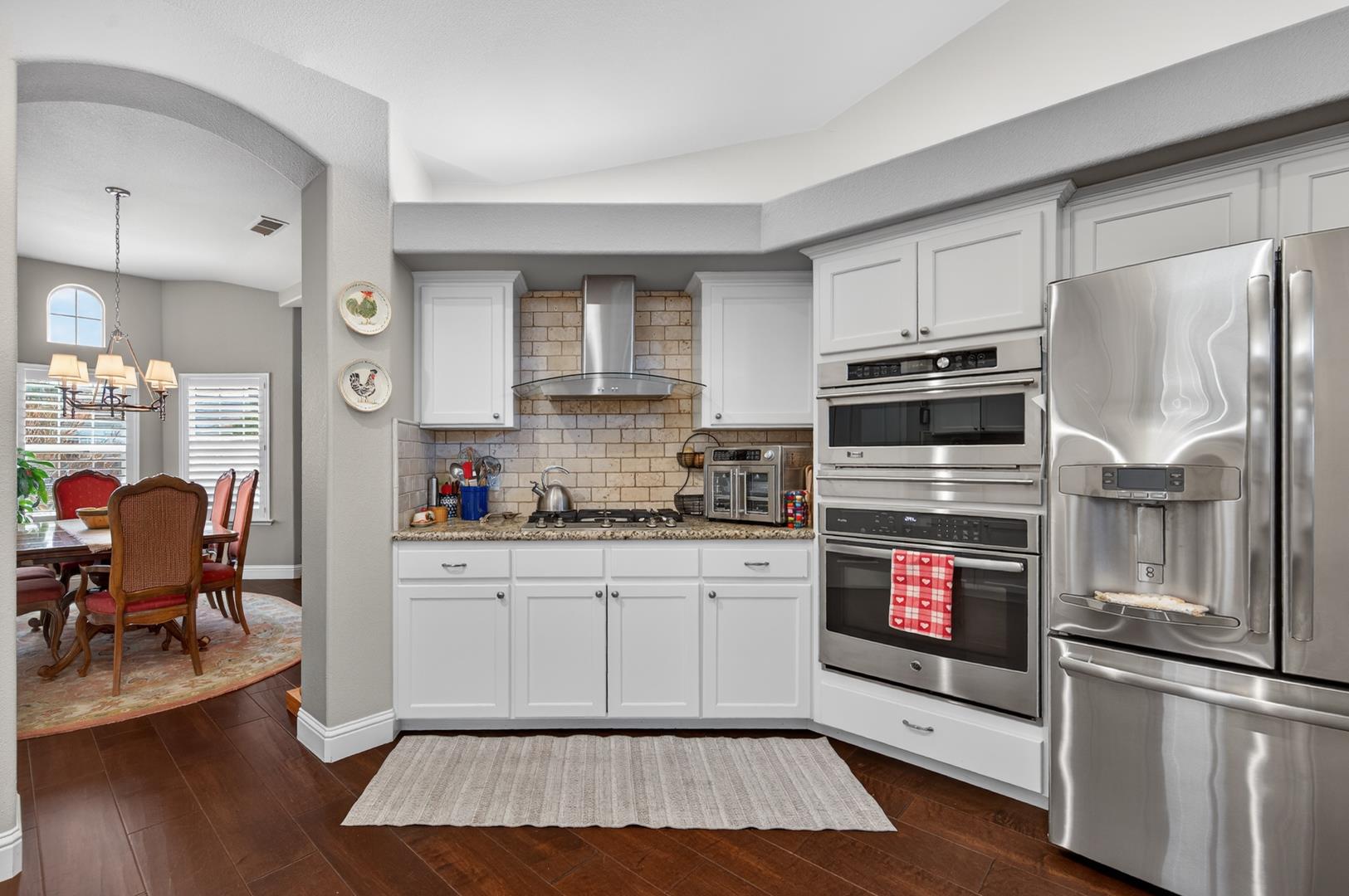 2672 E Bristol Ct, photo 33