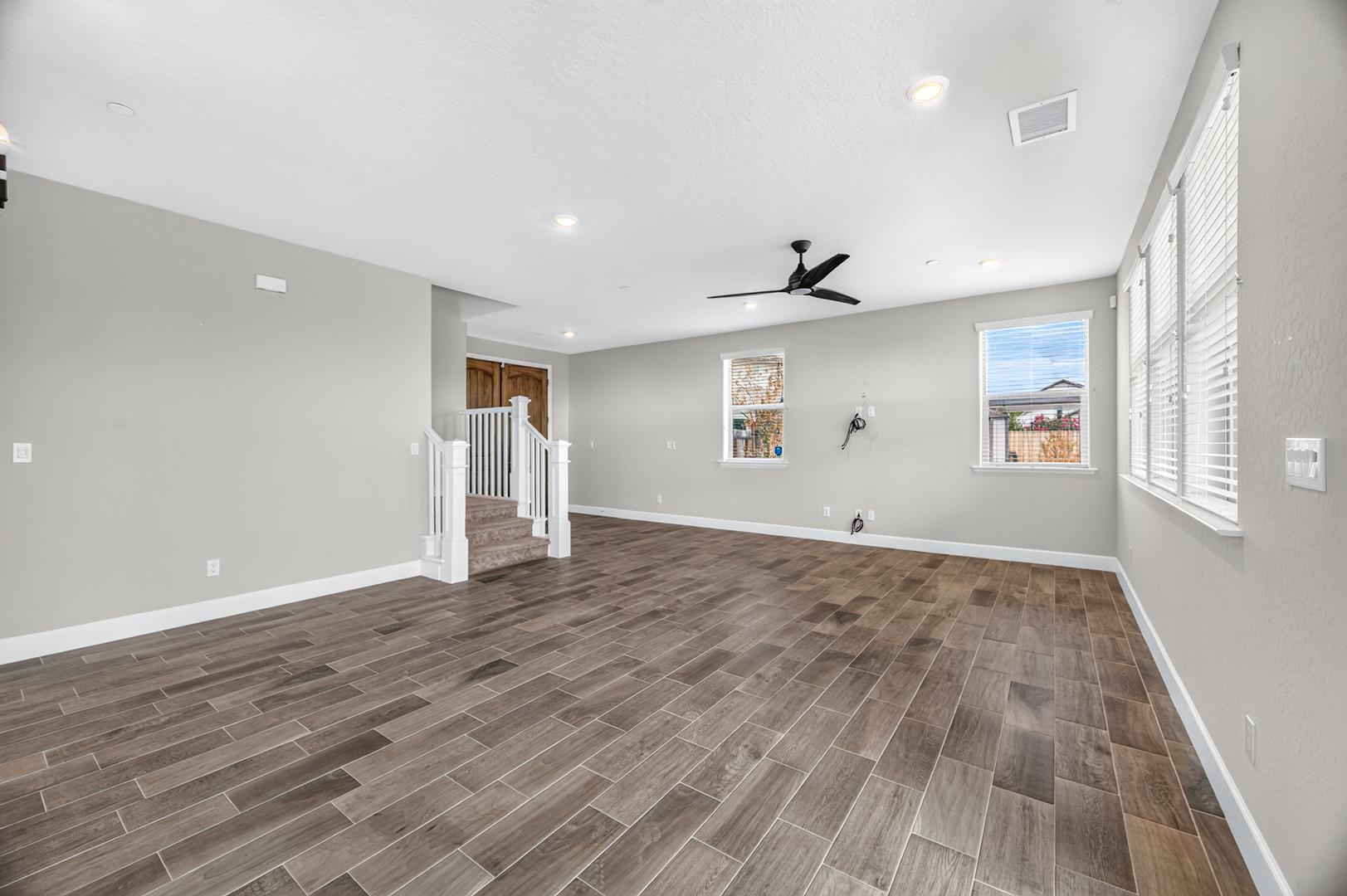 20175 Hazelwood Ln, photo 25