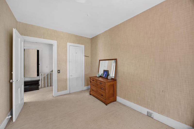 Unfurnished room with two doorways at 1173 US-17, Satsuma, FL 32189