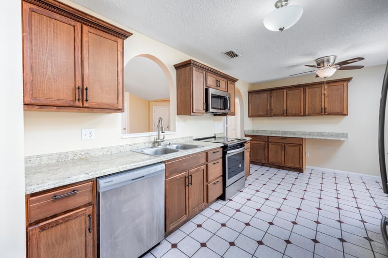 Kitchen Angle 3 at 2007 Hovington Cir E, Jacksonville, FL 32246