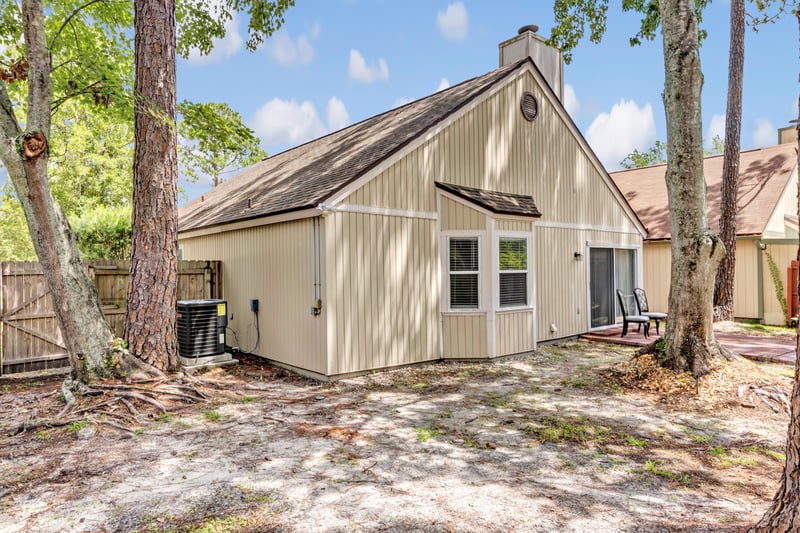 Photo 27 of 7776 Mactavish Way S, Jacksonville, FL 32244, photographed by Megapixeler