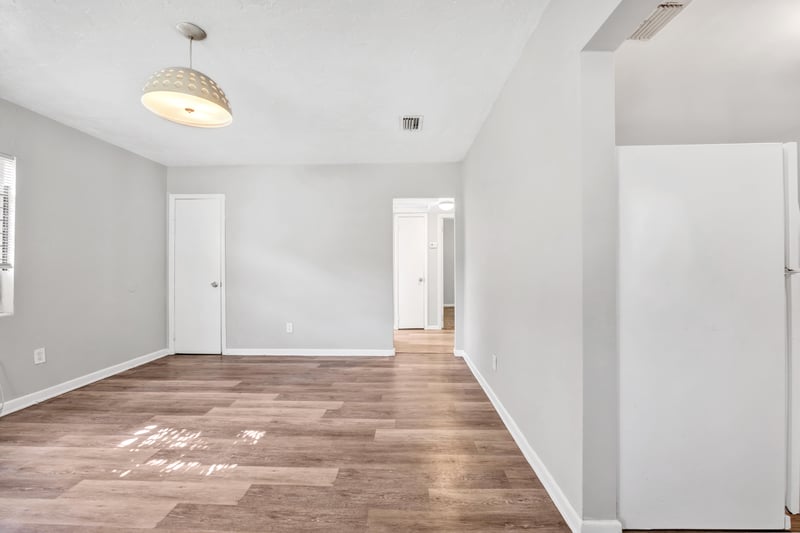 Photo 8 of 3126 Dignan St, Jacksonville, FL 32254, photographed by Megapixeler