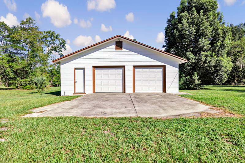 Photo 2 of 450 Taylor Ave, Orange Park, FL 32065, photographed by Megapixeler