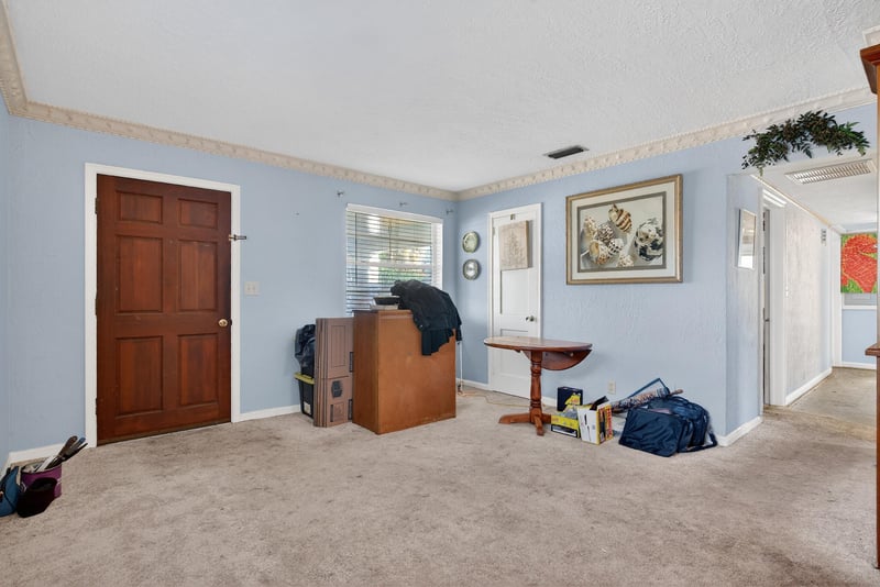 Photo 6 of 1328 14th Ave N, Jacksonville Beach, FL 32250, photographed by Megapixeler