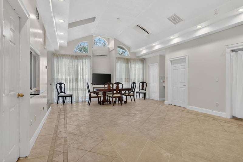 Photo 21 of 5933 Green Hill Ln, Jacksonville, FL 32211, photographed by Megapixeler