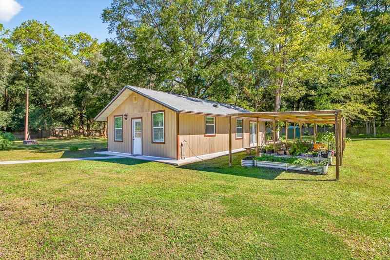 Photo 47 of 11341 V C Johnson Rd, Jacksonville, FL 32218, photographed by Megapixeler