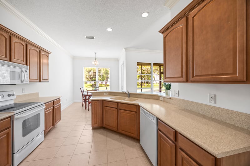 Photo 17 of 5577 Dianthus St, Green Cove Springs, FL 32043, photographed by Megapixeler