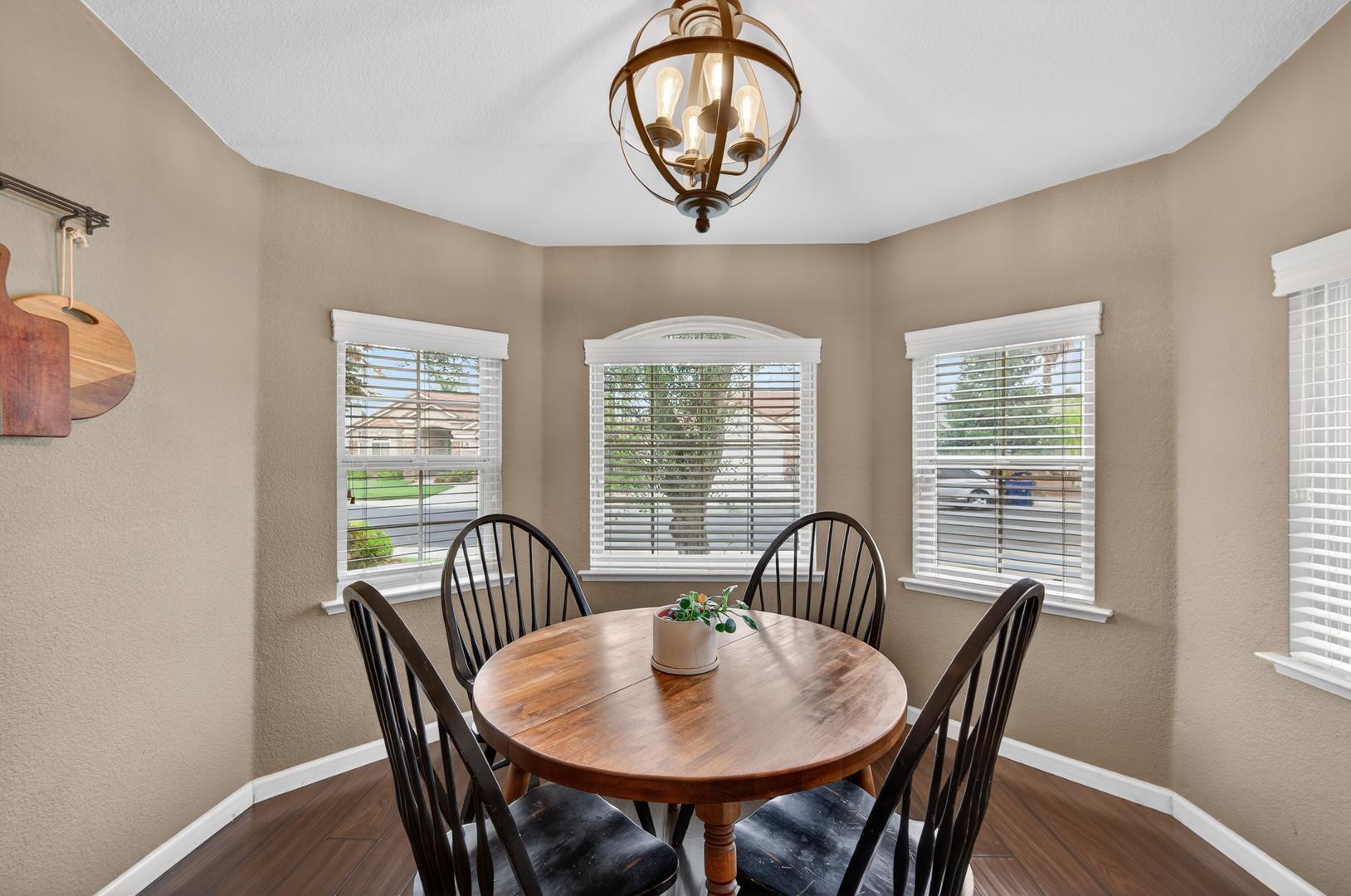 2873 E El Paso Ave, photo 31