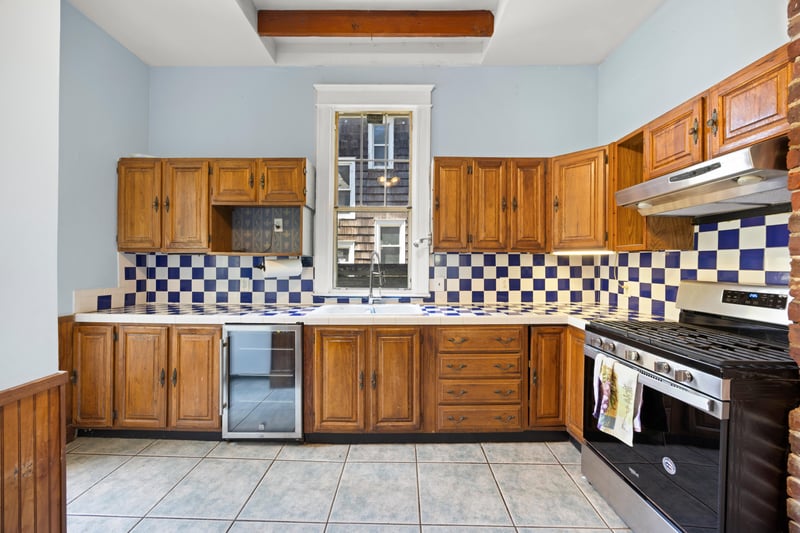 Photo 10 of 2543 Herschel St, Jacksonville, FL 32204, photographed by Megapixeler