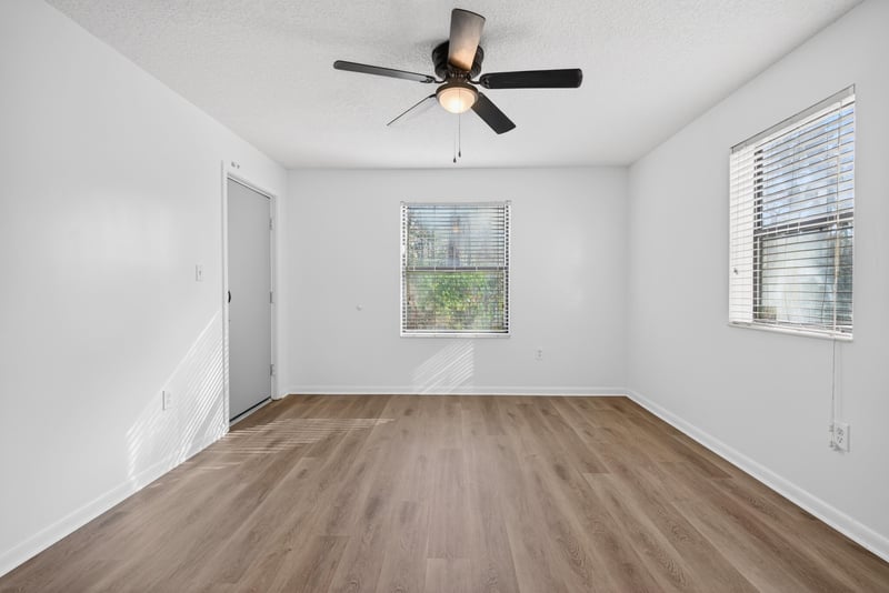 Photo 34 of 1604 Arcadia Dr, Jacksonville, FL 32207, photographed by Megapixeler