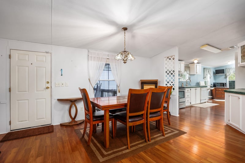 Photo 9 of 500 Chaffee Rd S, Jacksonville, FL 32221, photographed by Megapixeler