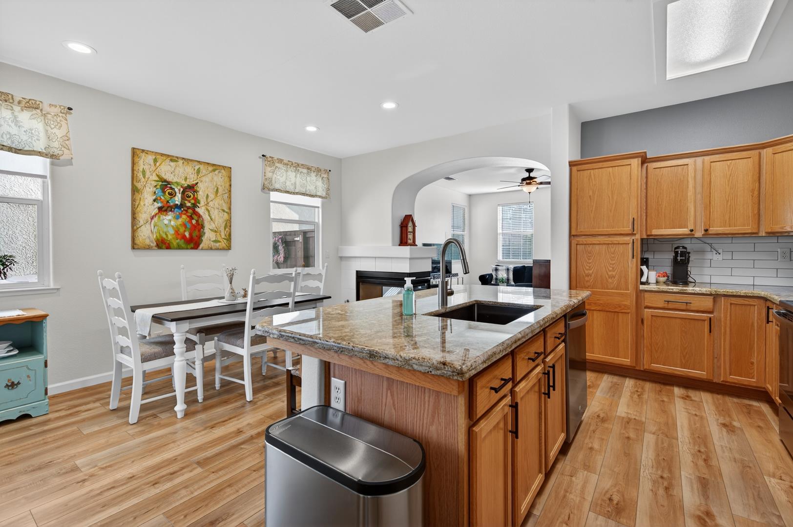 1618 N Dublin Ln, photo 28