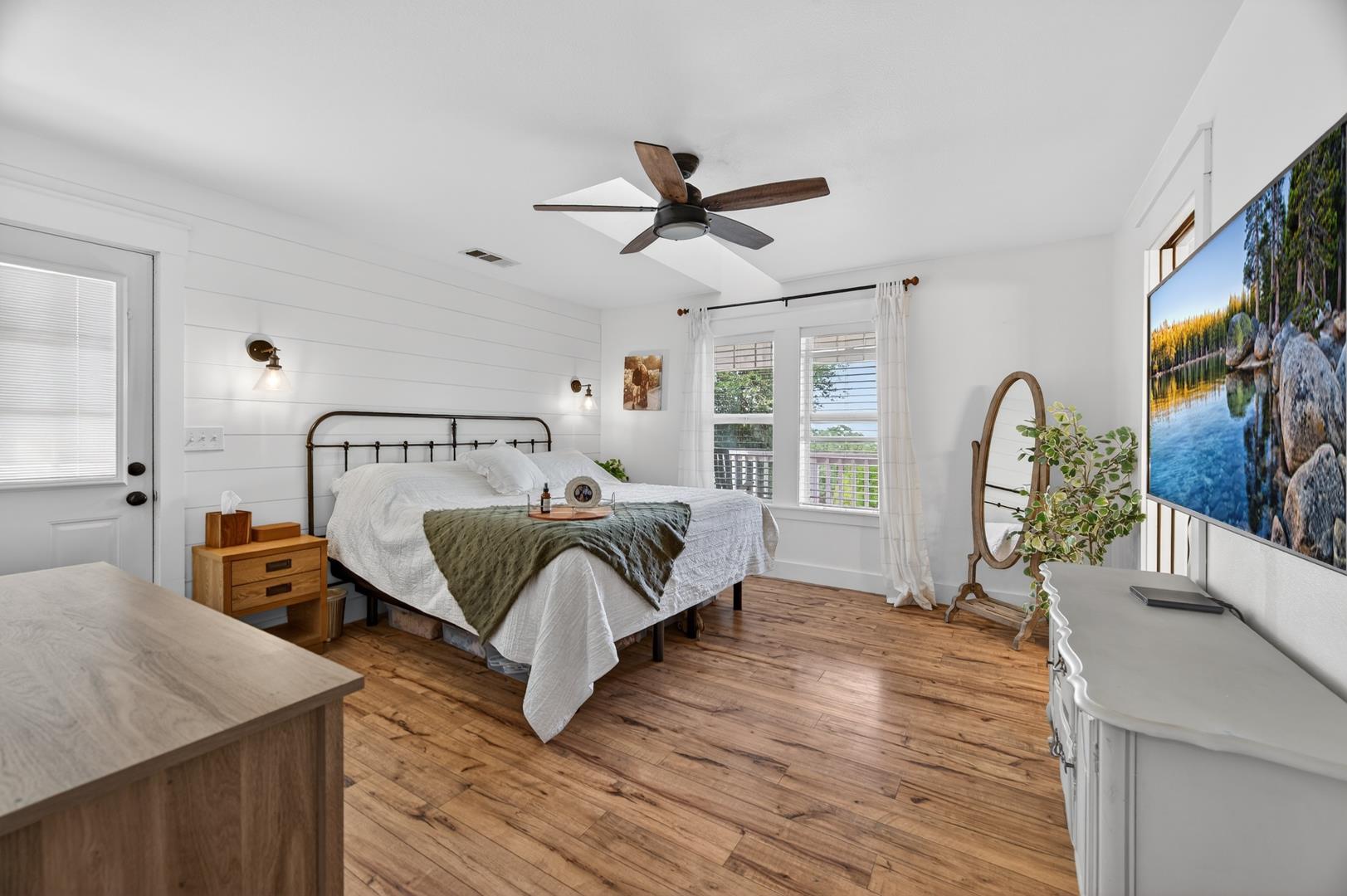 35073 Auberry Rd, photo 50