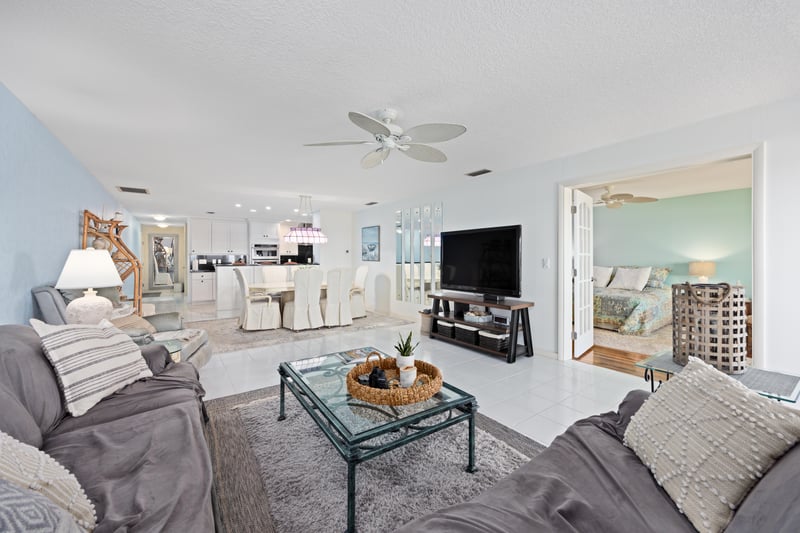 Photo 6 of 200 Ocean Hibiscus Dr, St. Augustine, FL 32080, photographed by Megapixeler