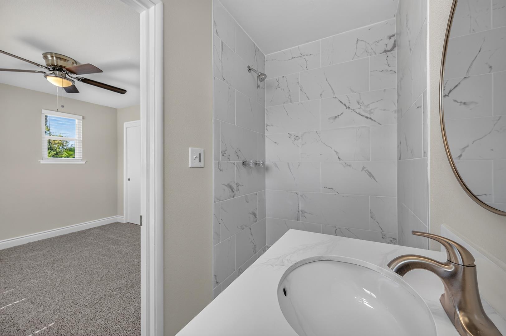 957 W Pico Ave, photo 26
