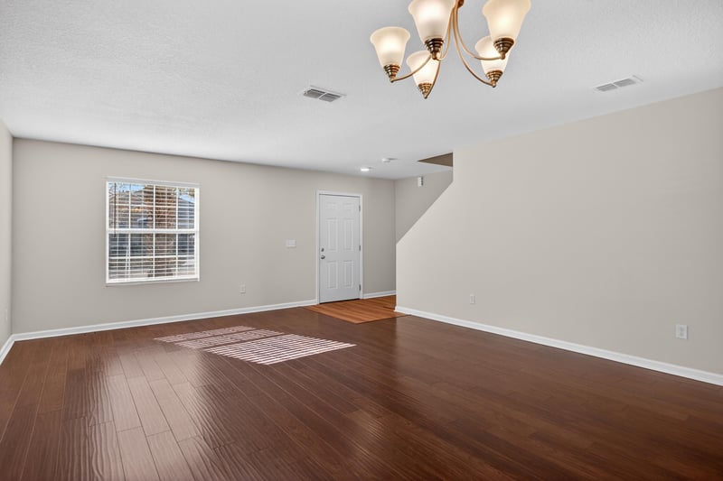 Photo 10 of 5000 Magnolia Valley Dr, Jacksonville, FL 32210, photographed by Megapixeler
