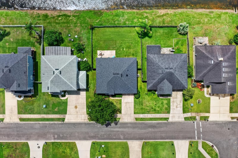 Aerial view of the home and street at 2065 Creekmont Dr
