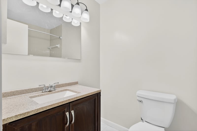 Photo 37 of 1604 Arcadia Dr, Jacksonville, FL 32207, photographed by Megapixeler