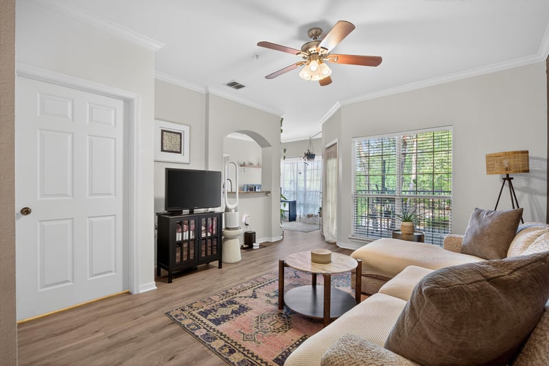 Photo 4 of 10961 Burnt Mill Rd, Jacksonville, FL 32256, photographed by Megapixeler