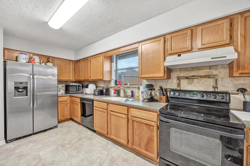 Photo 11 of 7650 Cranberry Ln S, Jacksonville, FL 32244, photographed by Megapixeler