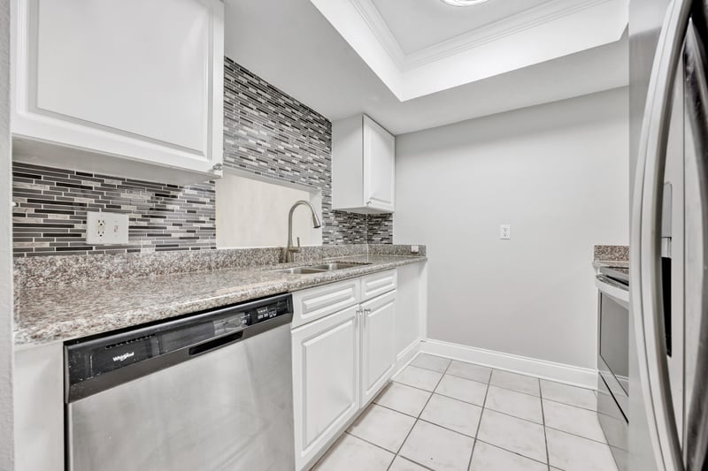 Photo 9 of 3929 Mission Dr unit 5, Jacksonville, FL 32217, photographed by Megapixeler