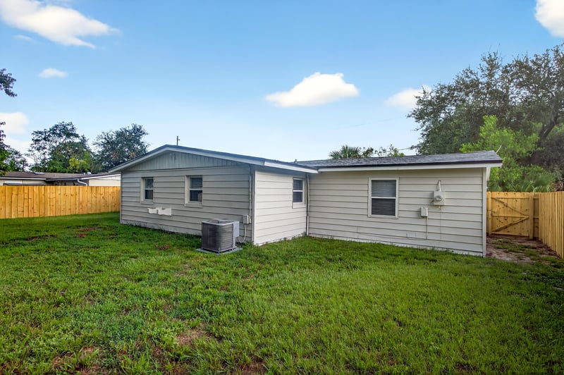 Photo 26 of 10721 Indies Dr N, Jacksonville, FL 32246, photographed by Megapixeler