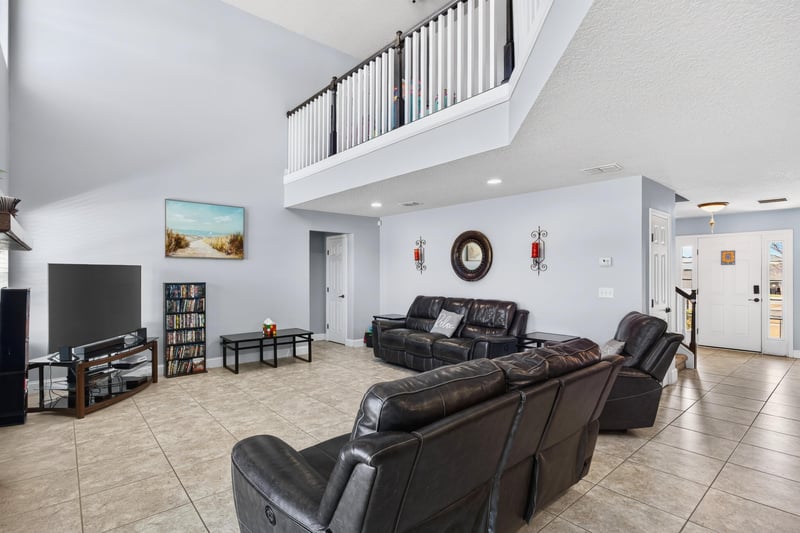 Photo 8 of 2917 Berta Pl, Green Cove Springs, FL 32043, photographed by Megapixeler