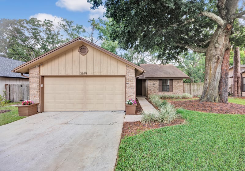 Photo 1 of 3649 Lumberjack Way, Jacksonville, FL 32223, photographed by Megapixeler