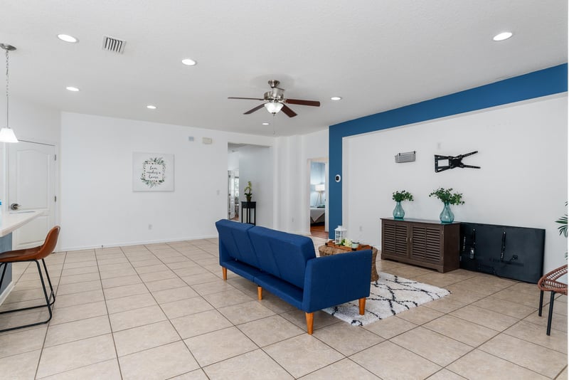 Family Room at 11567 Sycamore Cv Ln, Jacksonville, FL 32218