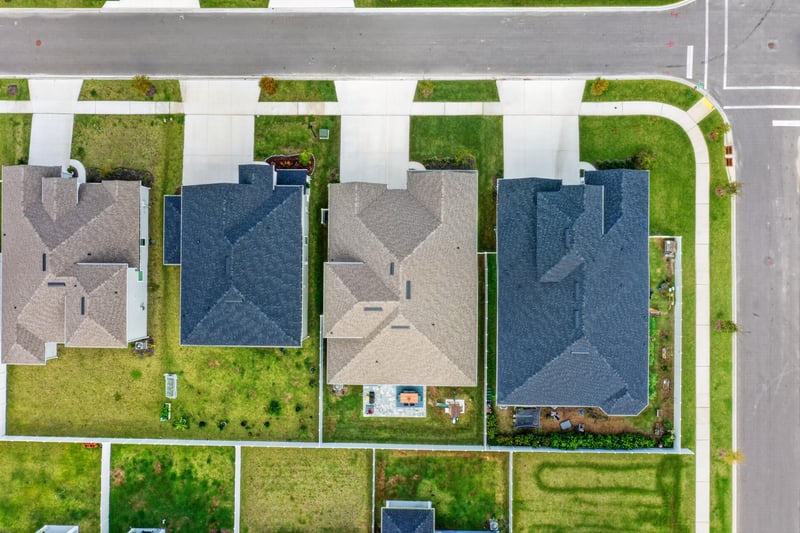 Aerial view of the rooftop and surrounding homes at 2354 Jennings Farm Dr, Middleburg, FL 32068