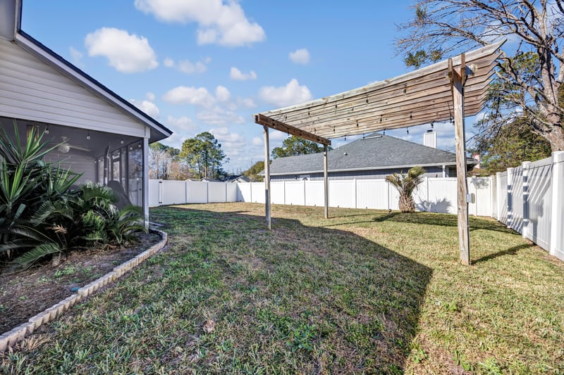 Photo 25 of 10575 Otter Creek Dr, Jacksonville, FL 32222, photographed by Megapixeler
