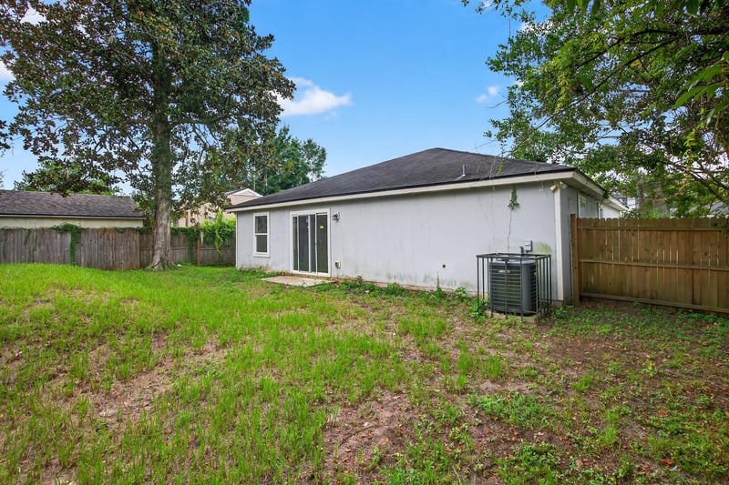 Photo 27 of 5315 Colonial Ave, Jacksonville, FL 32210, photographed by Megapixeler