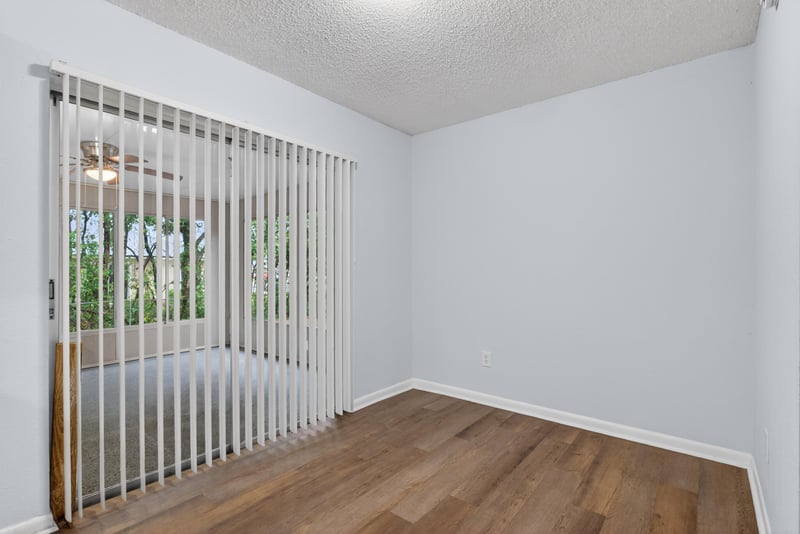 Photo 17 of 8046 Triumph Ln S, Jacksonville, FL 32244, photographed by Megapixeler