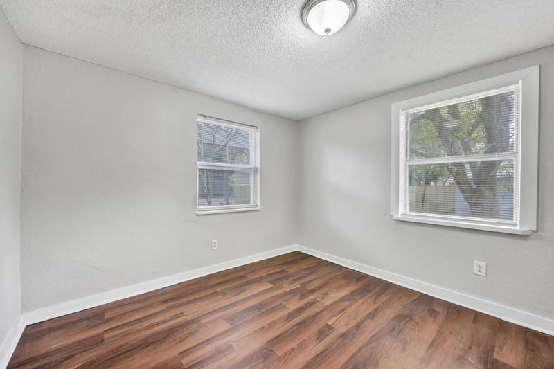 Photo 16 of 1750 W 29th St, Jacksonville, FL 32209, photographed by Megapixeler
