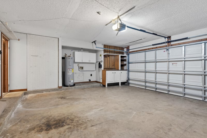 Garage at 11369 Fort Caroline Lakes Dr S, Jacksonville, FL 32225