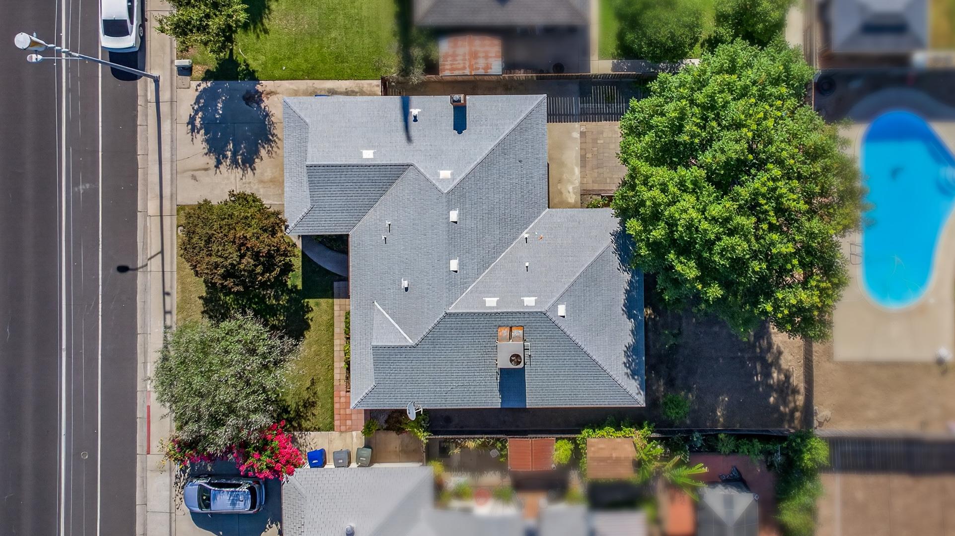692 W Gettysburg Ave, photo 11