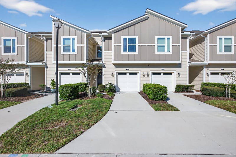 Photo 1 of 11233 Minnetta Ct, Jacksonville, FL 32256, photographed by Megapixeler