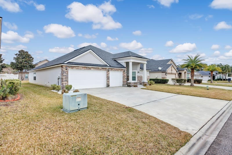 Photo 3 of 4157 Halifax Ln, Orange Park, FL 32065, photographed by Megapixeler