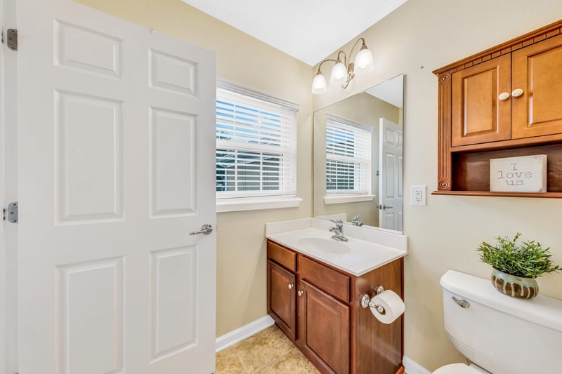 Photo 34 of 8665 Little Swift Cir, Jacksonville, FL 32256, photographed by Megapixeler